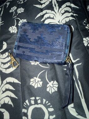 Cynthia Vincent Midnight Wallet